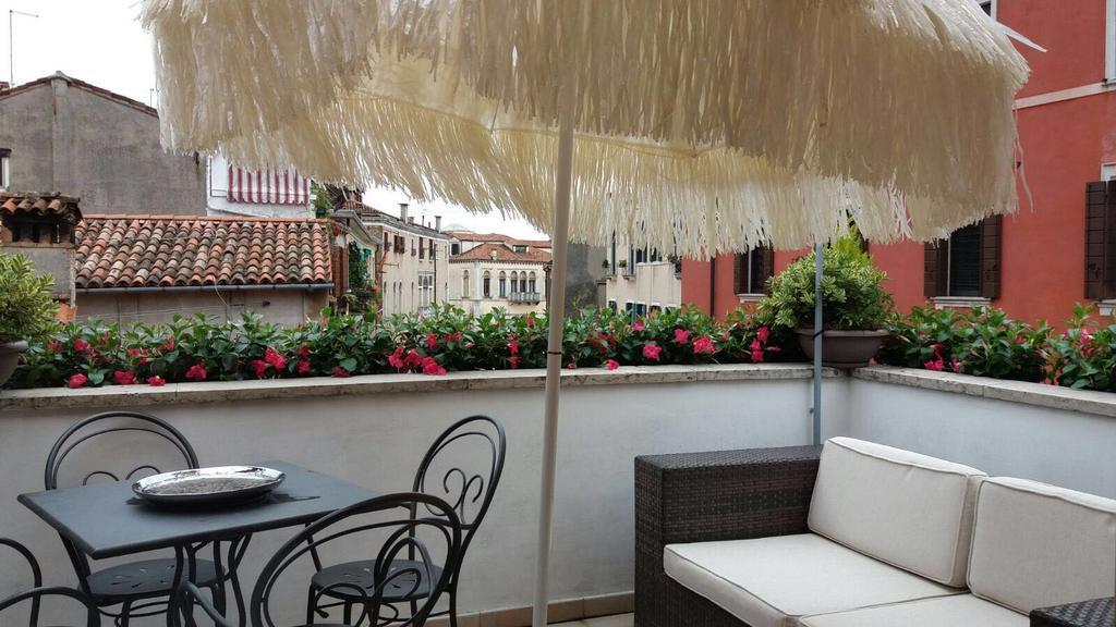 Savoia & Jolanda Apartments 2 Venice Ngoại thất bức ảnh